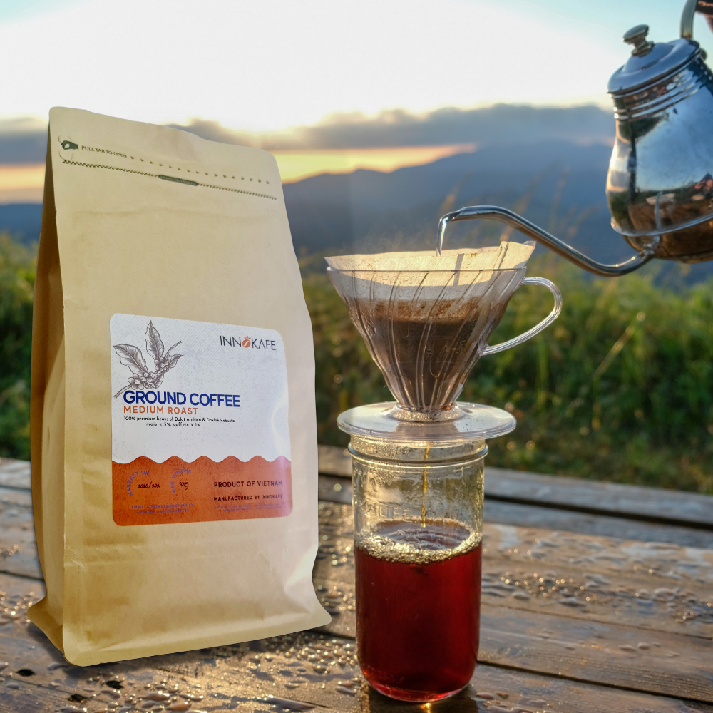 Ground Coffee - Medium roasted - Mix of 80% Daklak Robusta and 20% Dalat Arabica - 2 packs of 500Grs